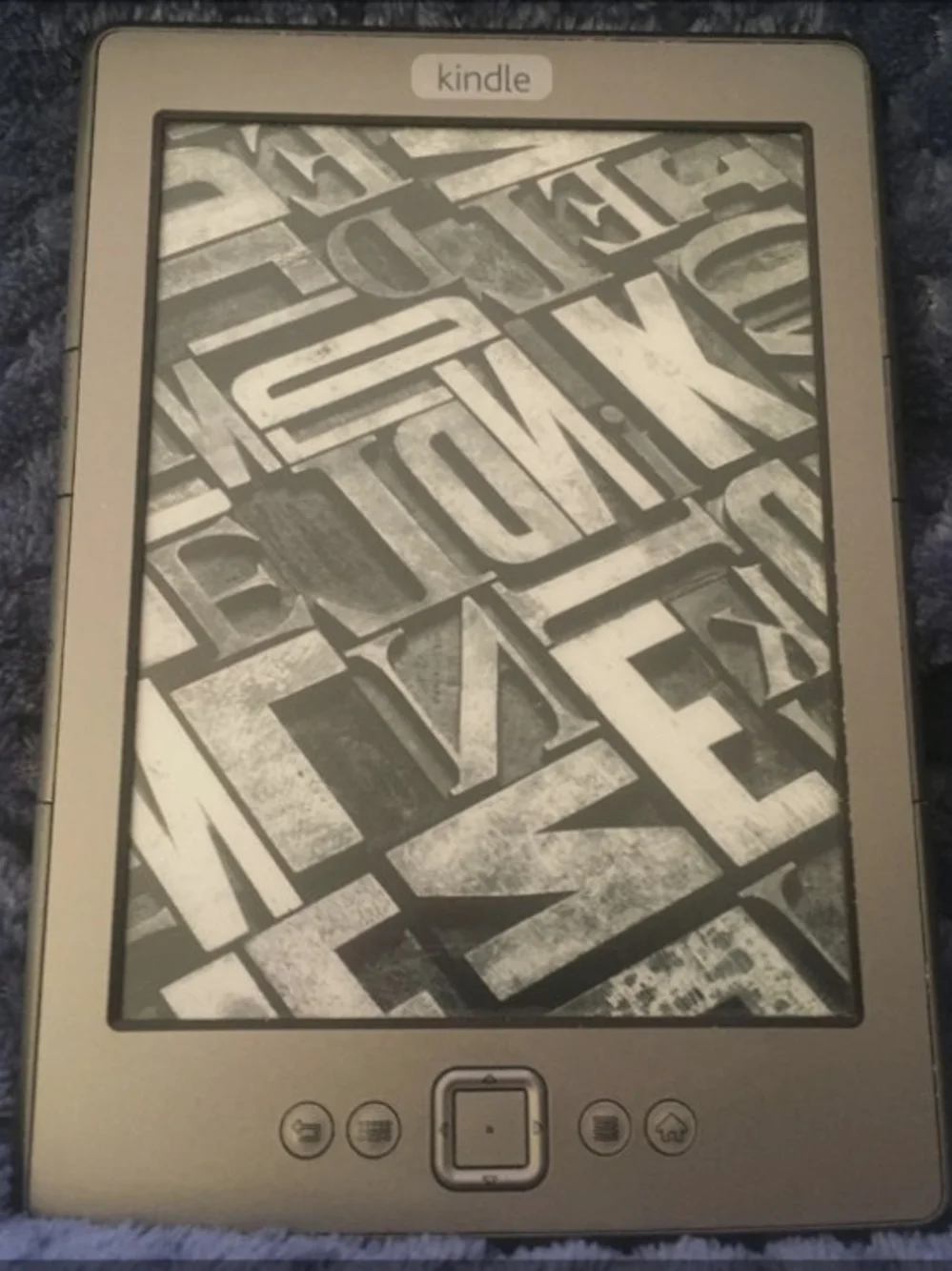 Kindle Model D01100 Gray